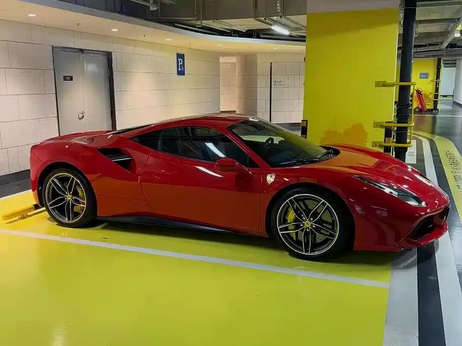 Ferrari 488 488 GTB