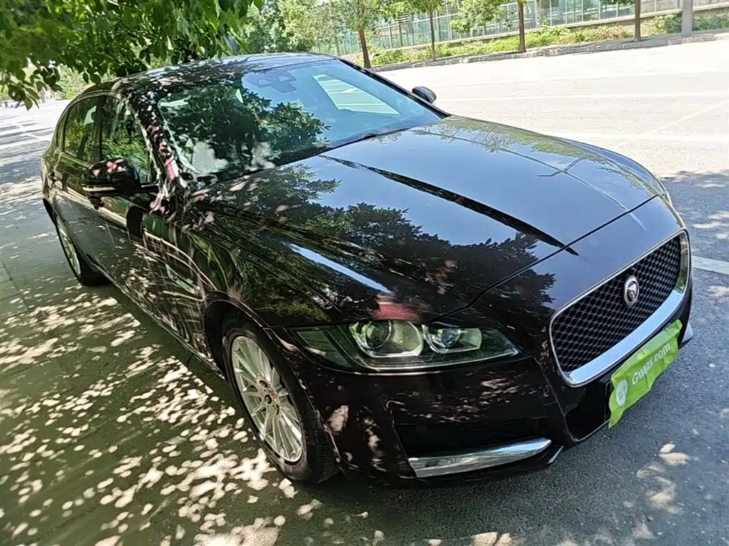 Jaguar XFL XFL 2.0 T 200 PS Elegance