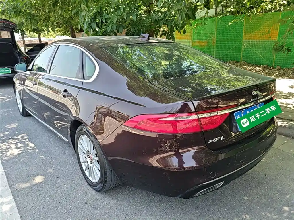 Jaguar XFL XFL 2.0 T 200 PS Elegance