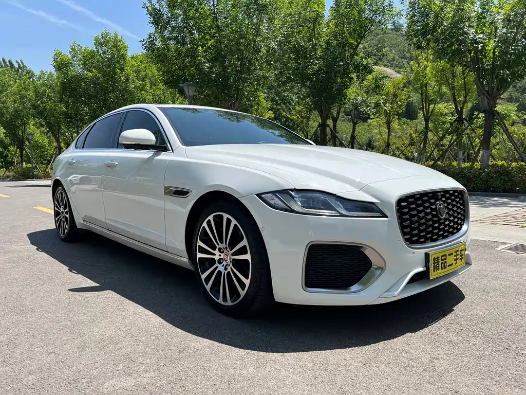 Jaguar XFL XFL 2.0 T P250 2 WD Premium Luxury