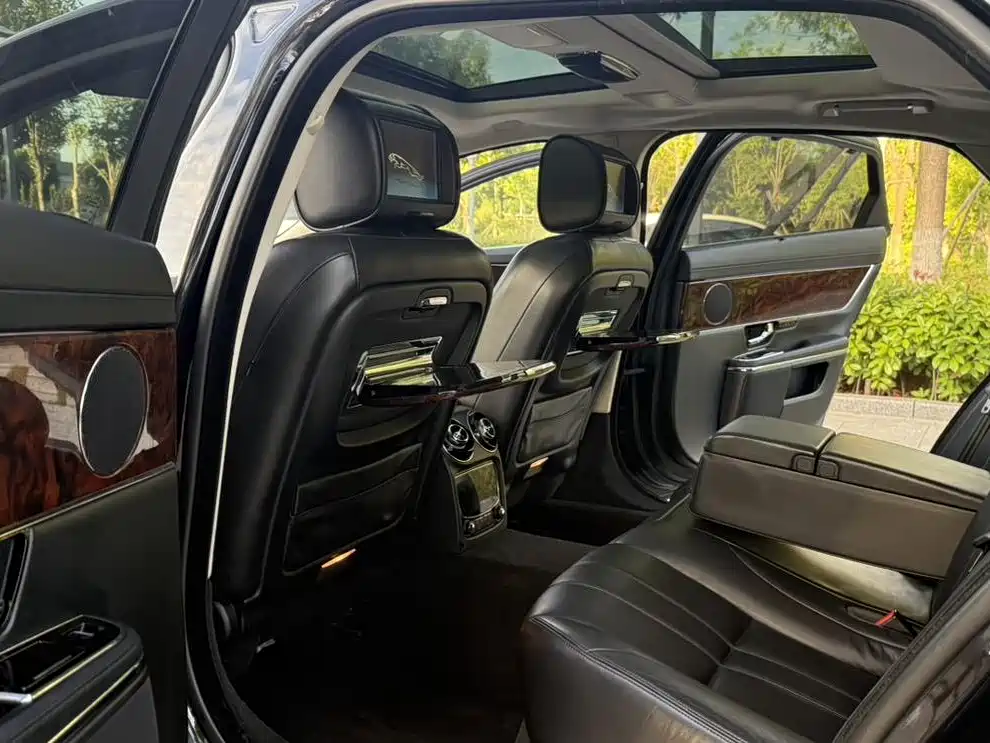 Jaguar XJ 捷豹XJ 2012款 XJL 3.0 伦敦限量版