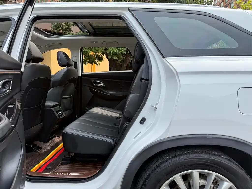 Changan Oshan X7 PLUS 1.5 T Blue Whale Auto Geeker Navigator