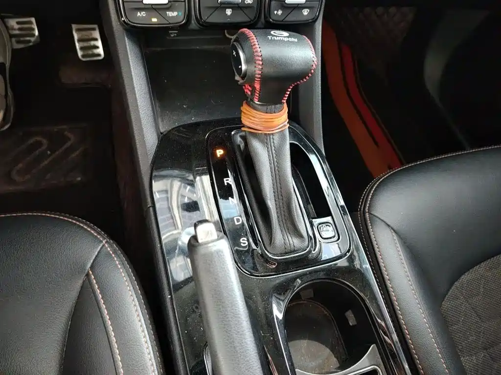 GAC Trumpchi GS3 235 T Auto Elite