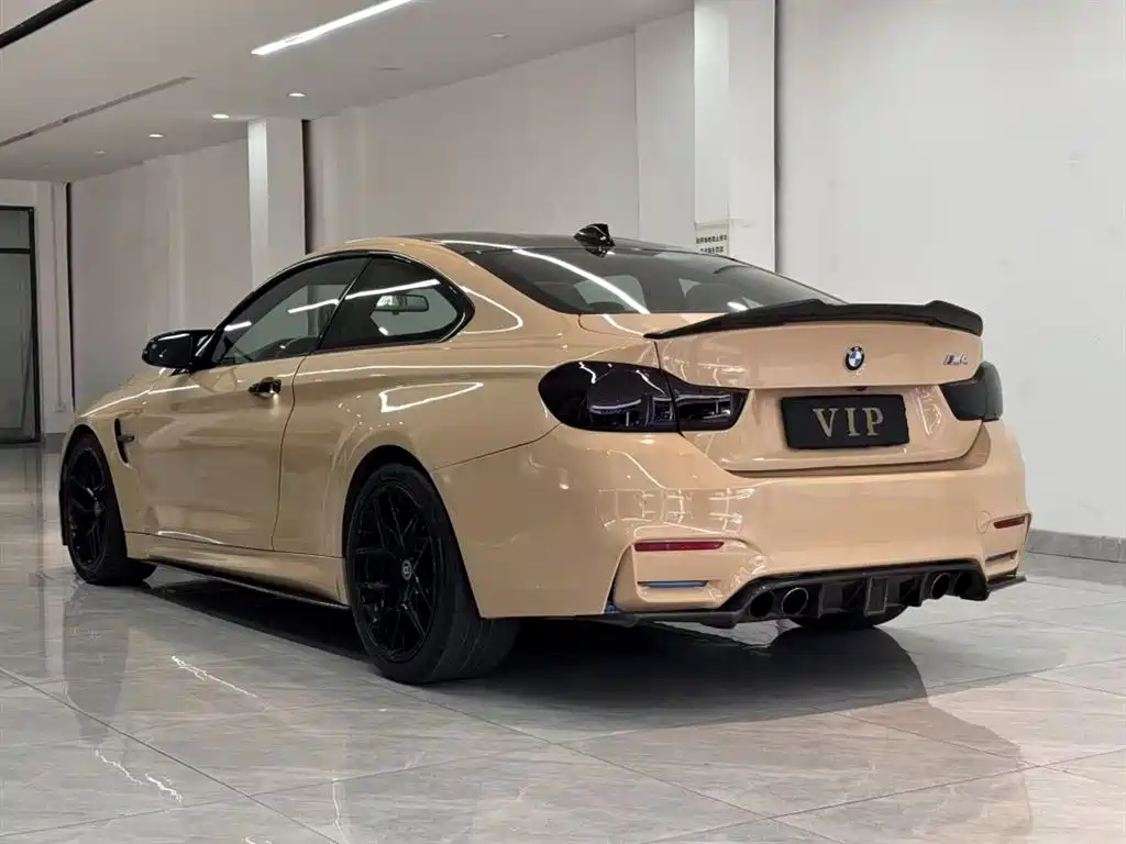BMW M4 M4 2-door Coupe