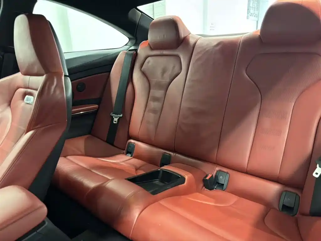 BMW M4 M4 2-door Coupe