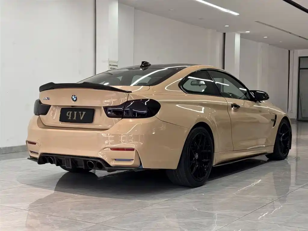 BMW M4 M4 2-door Coupe