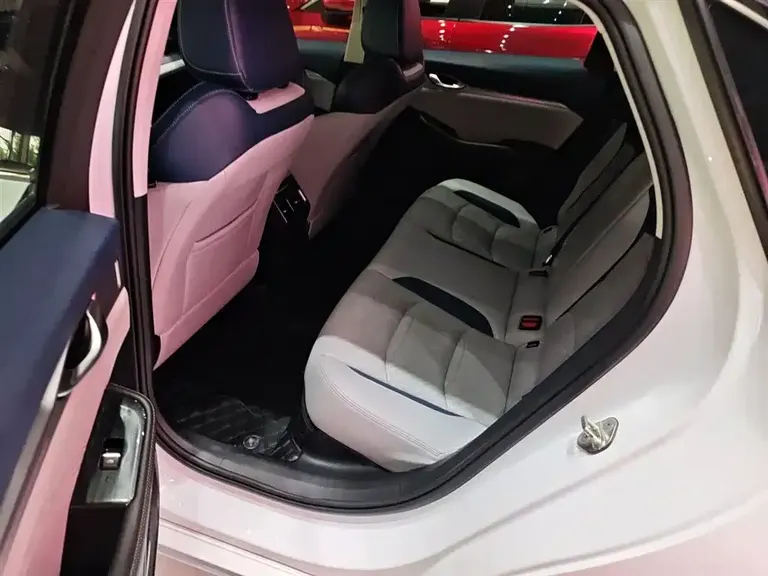 Geely Xingrui Facelift 2.0 TD Distinguished