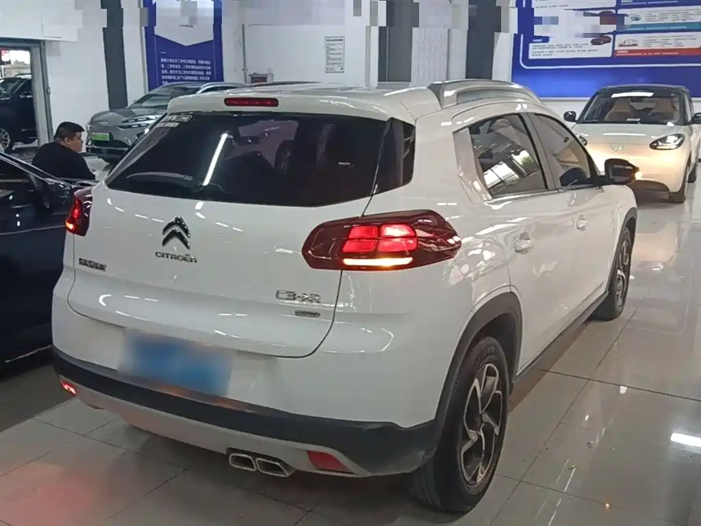 Citroën C3-XR 230 THP DCT Cross Leading