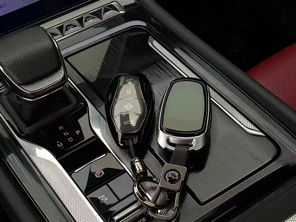 Hongqi H6 2.0 T Supreme Premium