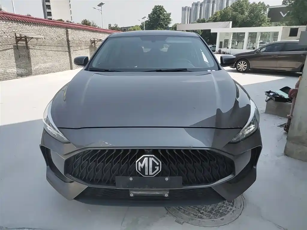 MG5 Facelift 180 DVVT CVT Youth Luxury