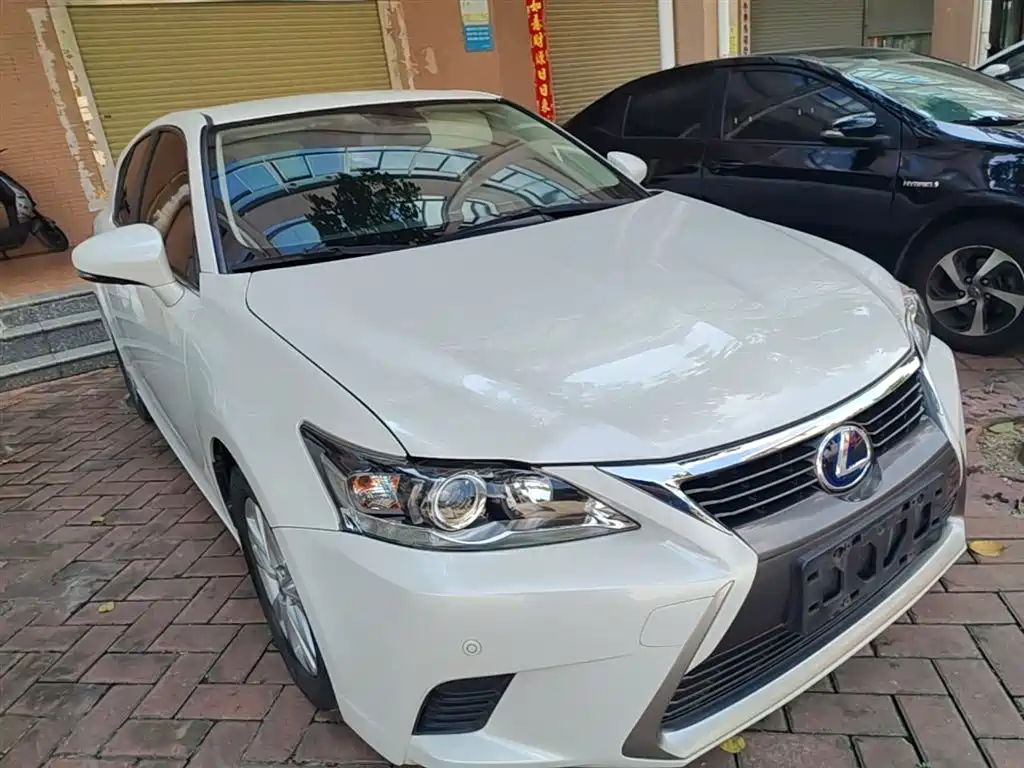 Lexus CT CT200 h Elite Mono
