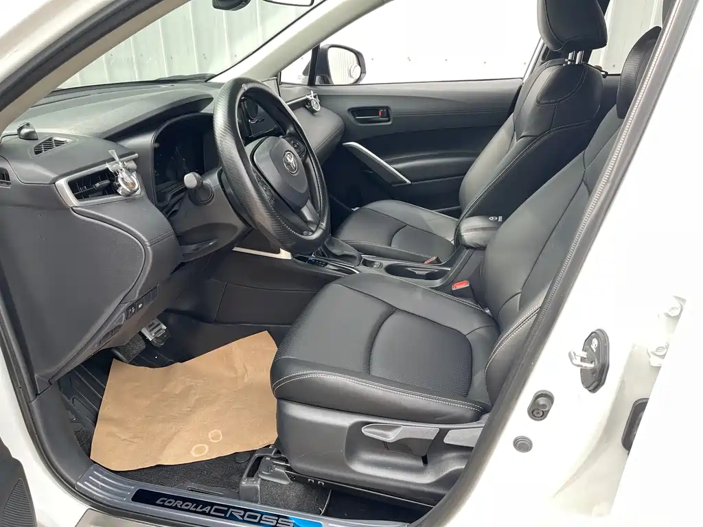 Corolla Cross 2.0 L Pioneer