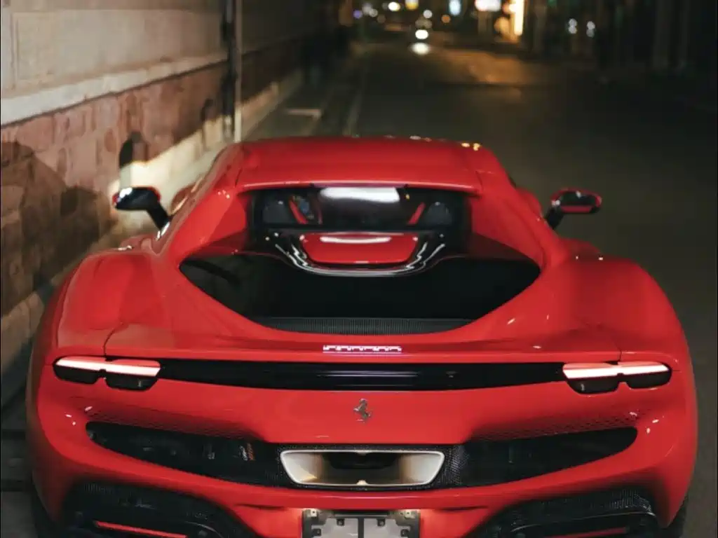 Ferrari 296 3.0 T V6 GTS