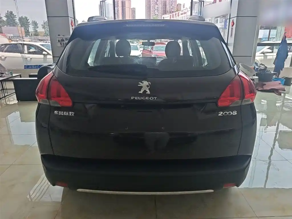 Peugeot 2008 2014 1.6 L Auto Fashion