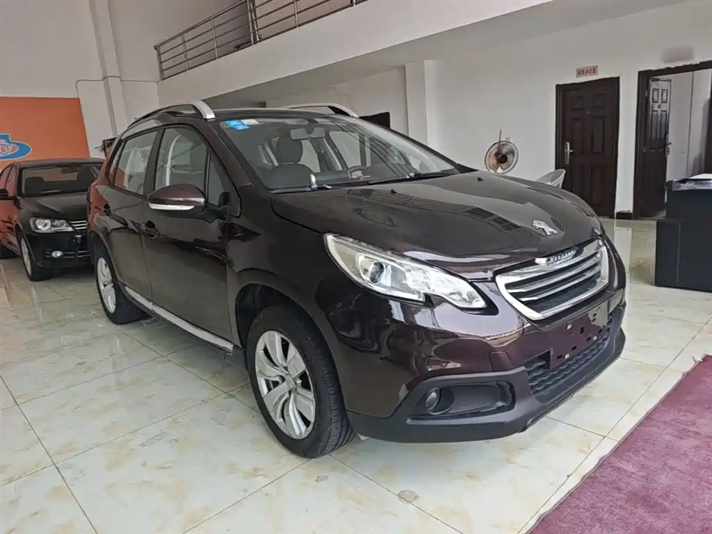 Peugeot 2008 2014 1.6 L Auto Fashion