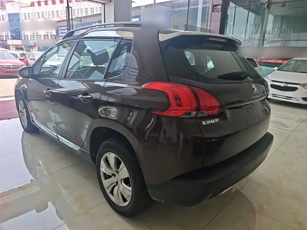 Peugeot 2008 2014 1.6 L Auto Fashion