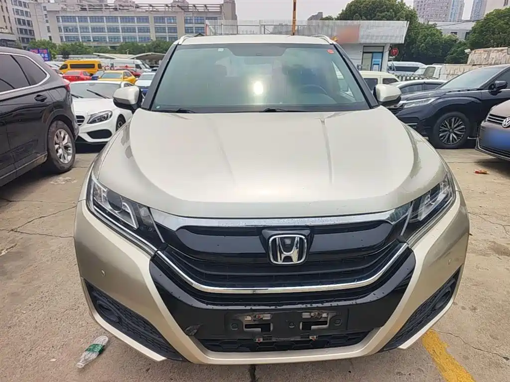 Honda UR-V 240 TURBO 2 WD Classic CN-V
