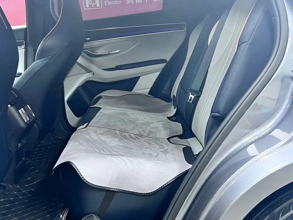 Song PLUS 1.5 T Auto Flagship PLUS