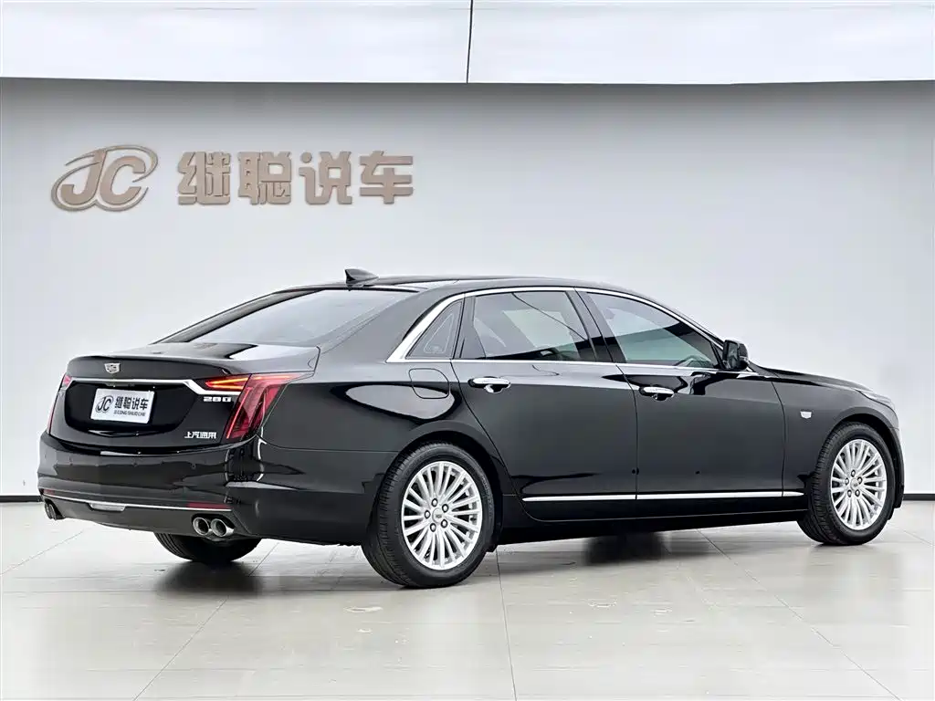 Cadillac CT6 28 T Luxury