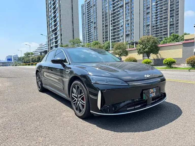 Chery Fengyun A9 L 260 Ultra Long Range Luxury