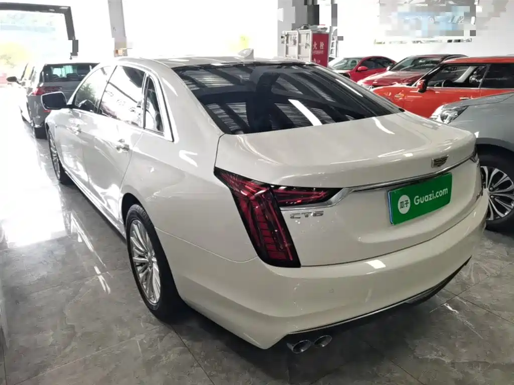 Cadillac CT6 28 T Luxury