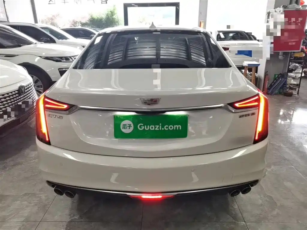 Cadillac CT6 28 T Luxury