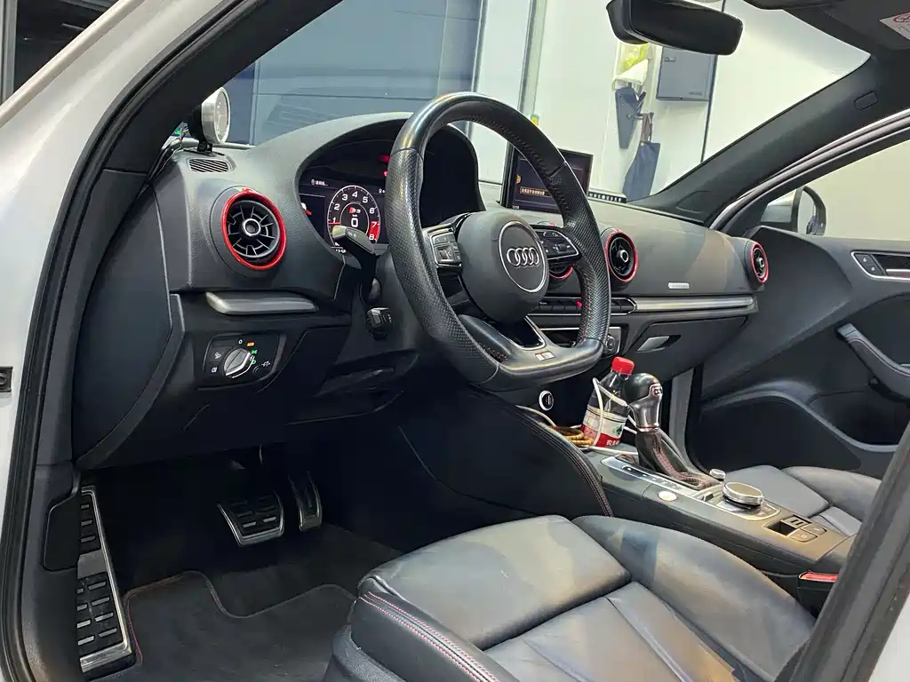 Audi S3 Facelift S3 2.0 T Limousine