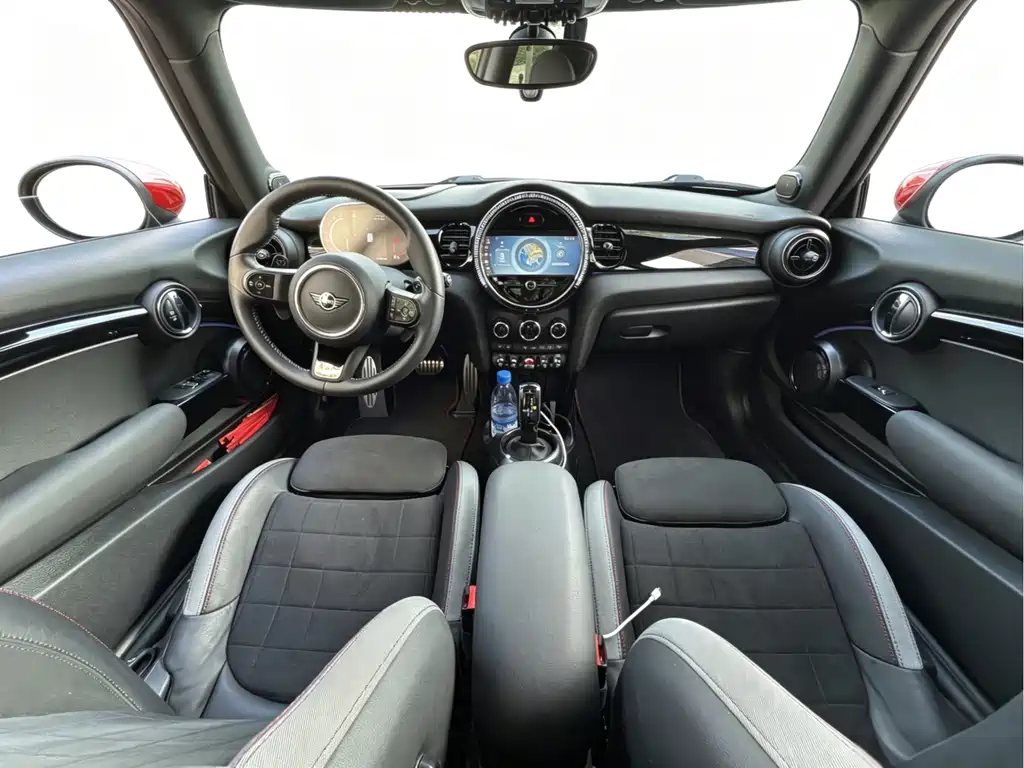 MINI JCW Countryman 2.0 T JOHN COOPER WORKS A