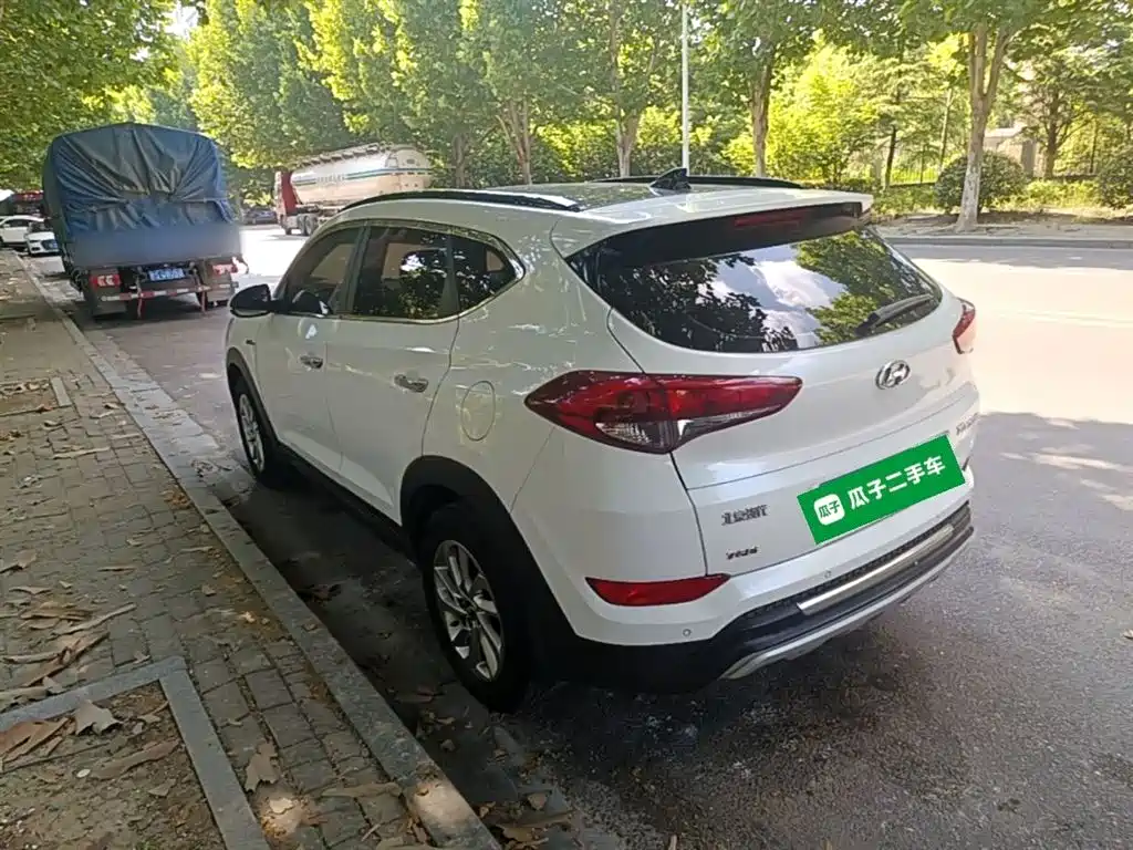 Tucson 1.6 T DCT 2 WD Intelligent