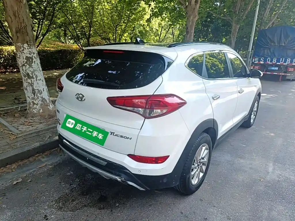 Tucson 1.6 T DCT 2 WD Intelligent