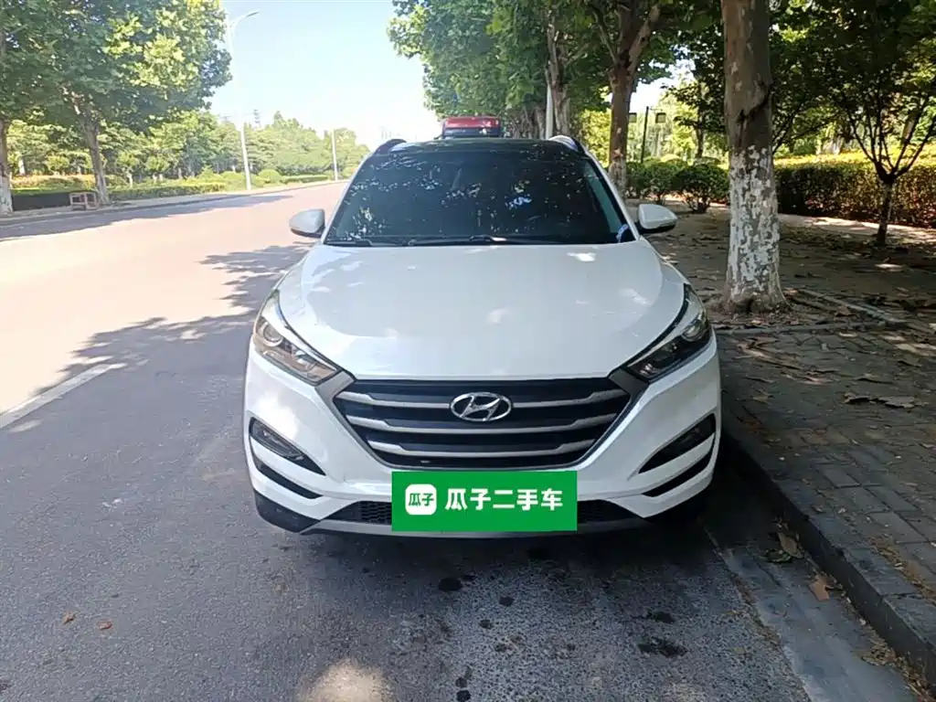 Tucson 1.6 T DCT 2 WD Intelligent