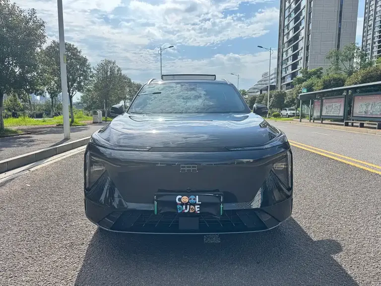Geely Galaxy L7 1.5 T 55 km PRO