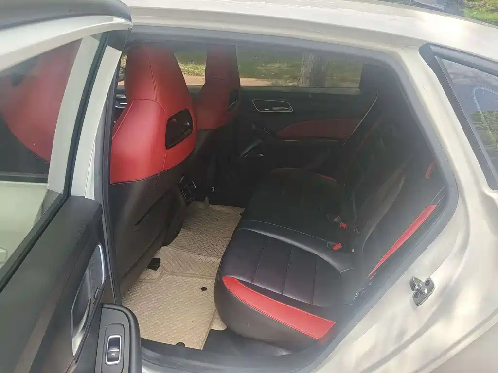 MG6 1.5 T Auto Trophy Flagship