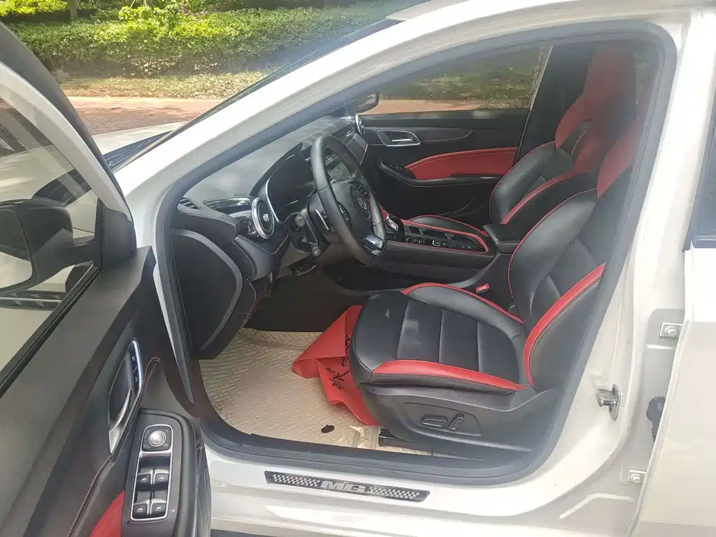 MG6 1.5 T Auto Trophy Flagship