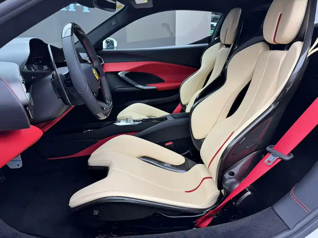 Ferrari 296 3.0 T V6 GTB