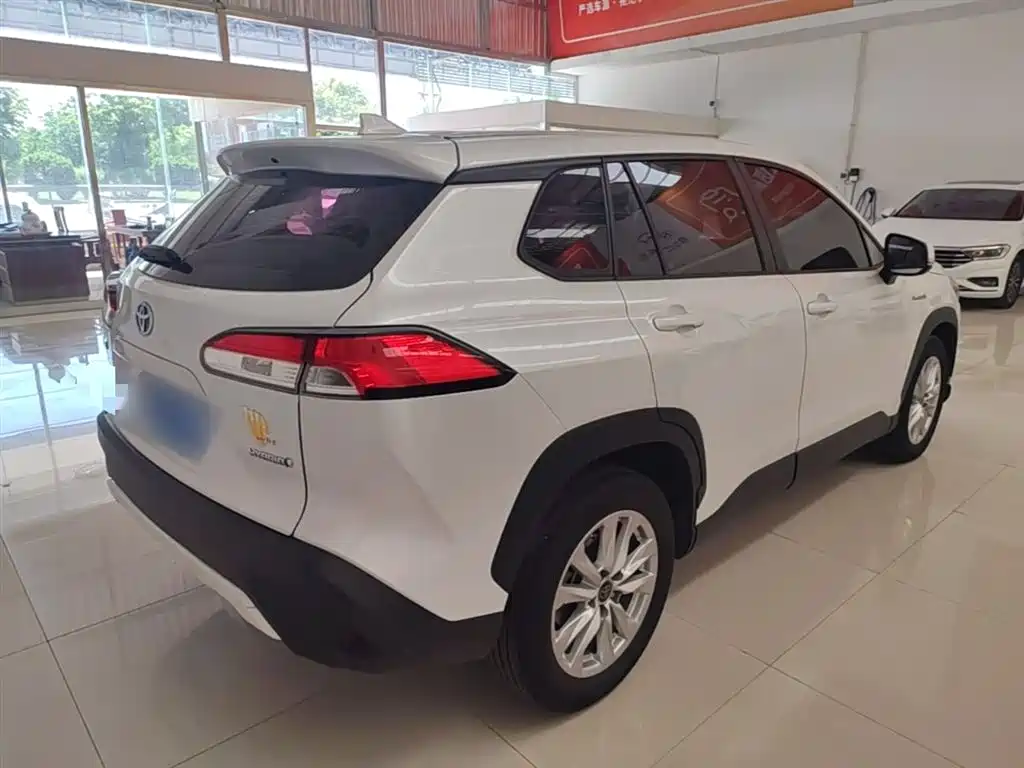 Corolla Cross Dual Engine 2.0 L Pioneer