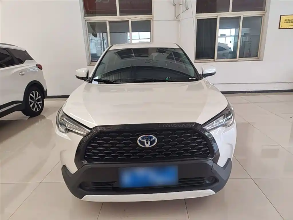 Corolla Cross Dual Engine 2.0 L Pioneer