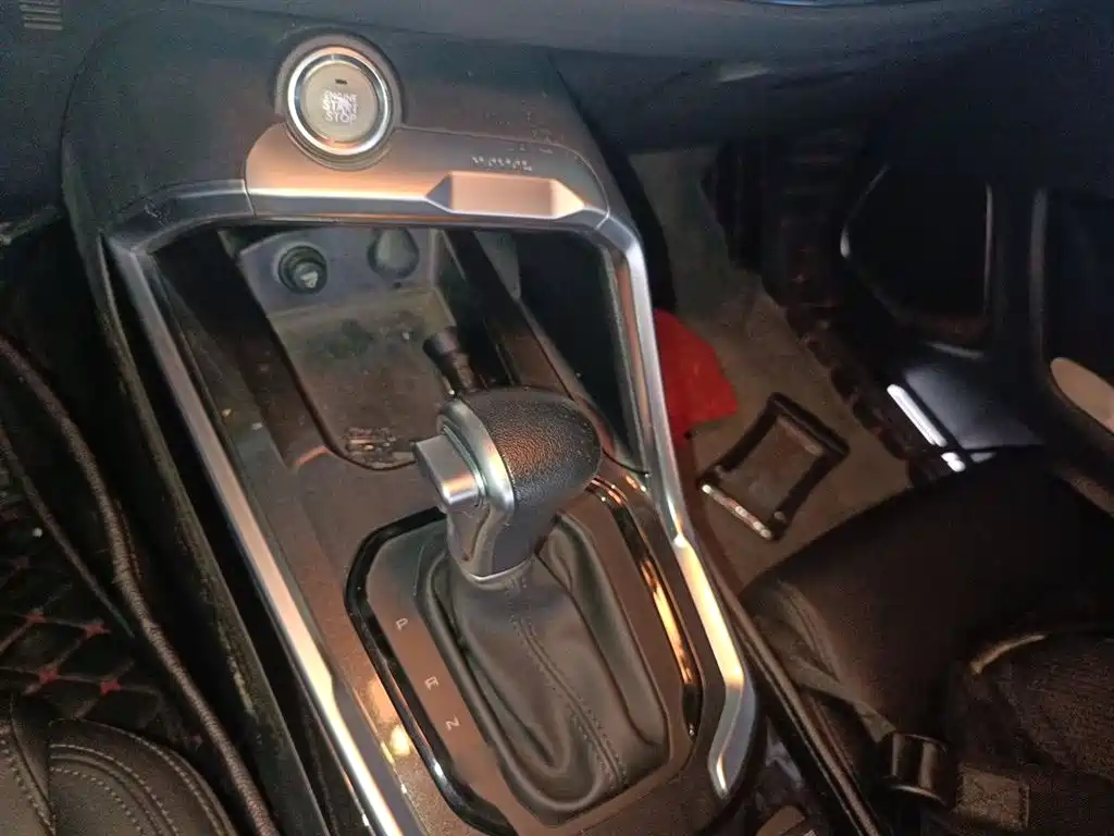 Haval H6 Red Label 1.5 T Auto 2 WD Style