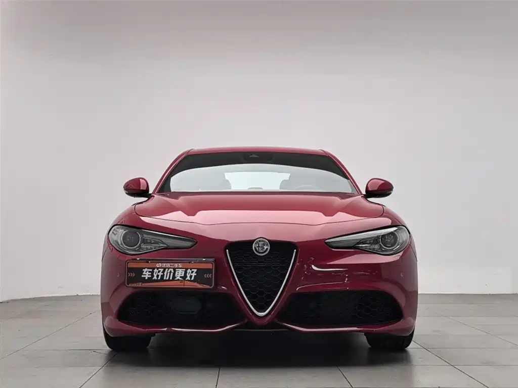 Giulia Giulia朱丽叶 2022款 2.0 T 280 HP Ti 驾控版