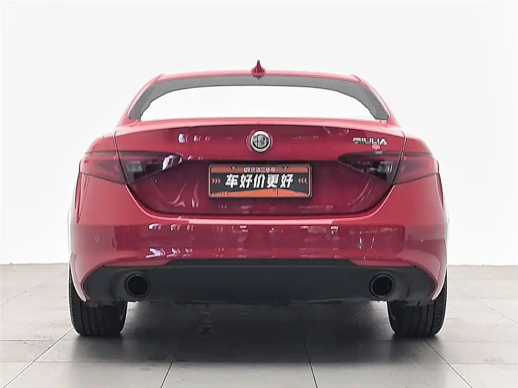 Giulia Giulia朱丽叶 2022款 2.0 T 280 HP Ti 驾控版