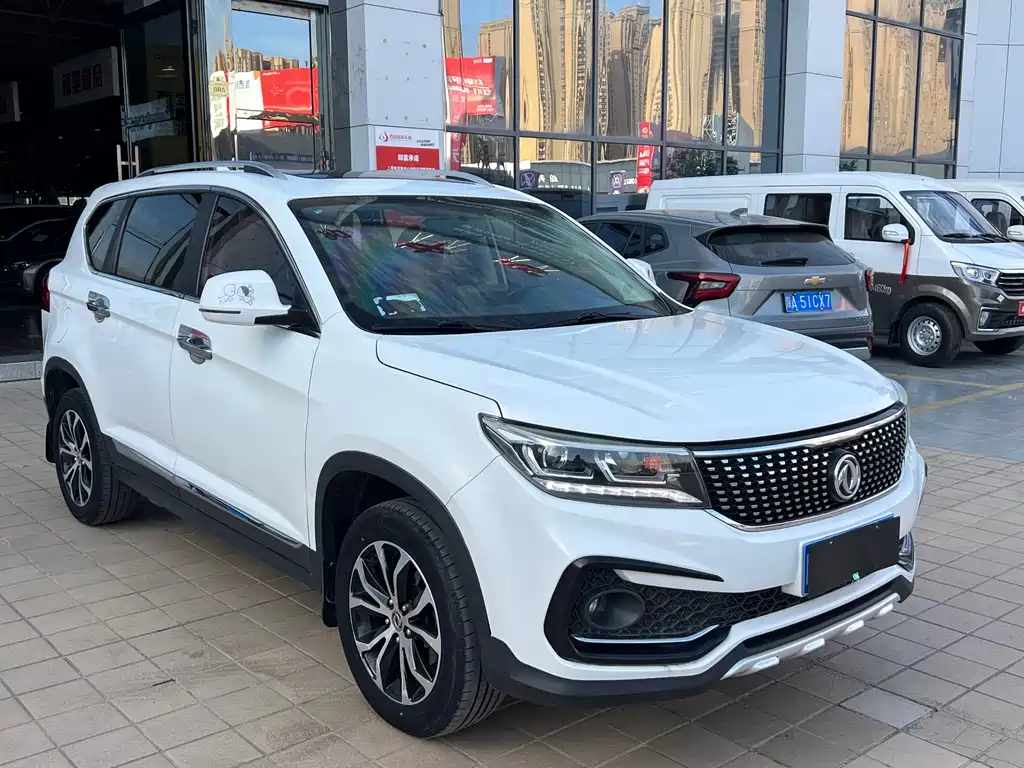 Joyear X5 1.6 L CVT Premium