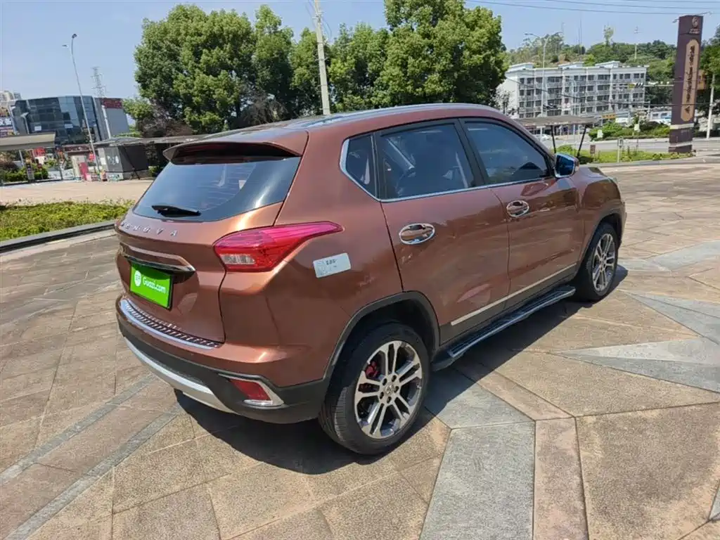 Senova X35 1.5 L Auto Luxury