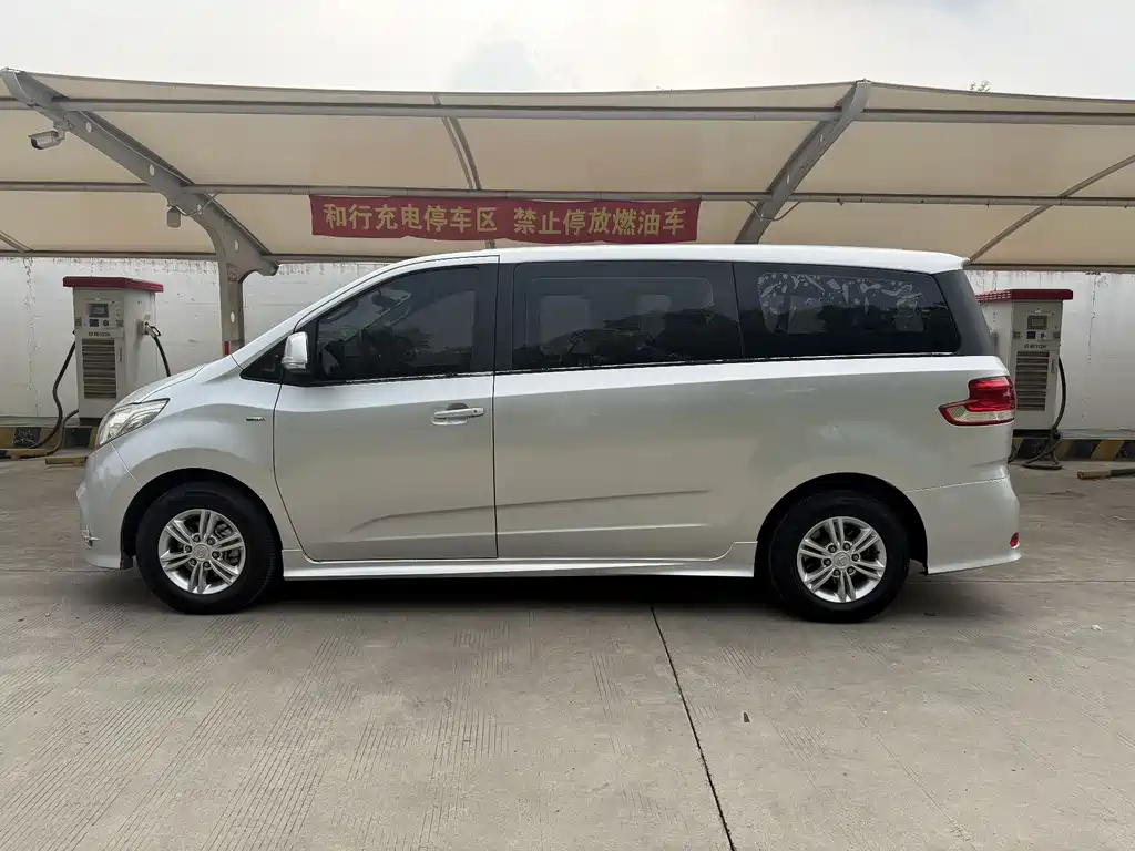 Maxus G10 Facelift PLUS 2.0 T Auto Elite CN-VI