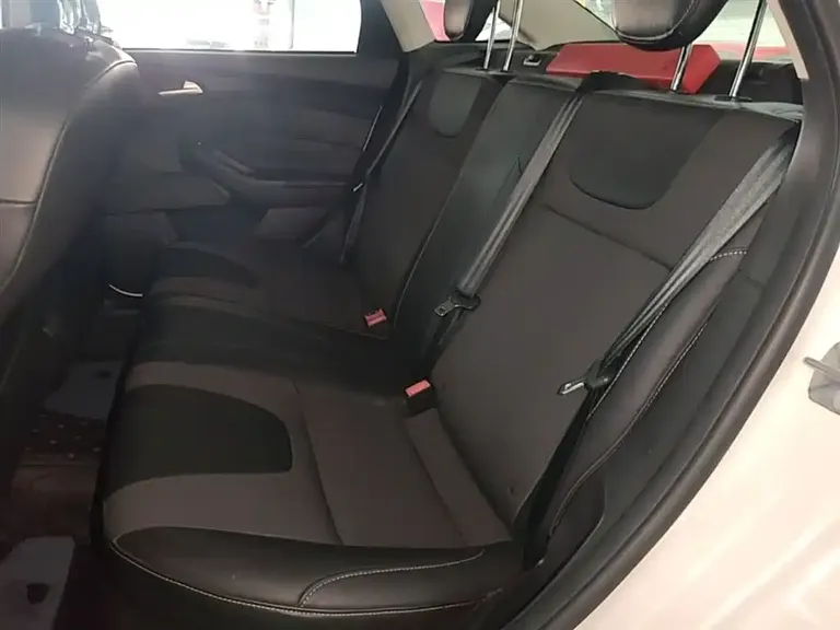 Ford Focus Sedan 1.6 L Auto Style