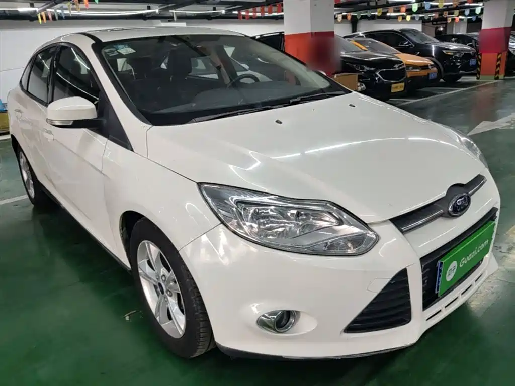 Focus Sedan 1.6 L Auto Style