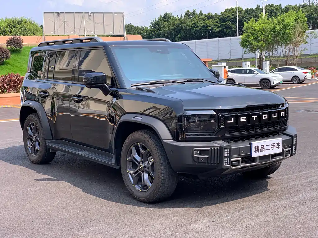 Jetour Traveller 2.0 T 4 WD Cross PRO+