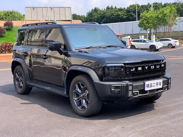 Jetour Traveller 2.0 T 4 WD Cross PRO+