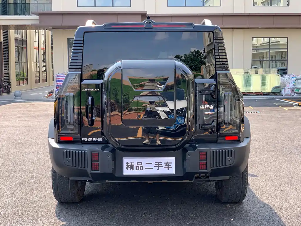 Jetour Traveller 2.0 T 4 WD Cross PRO+