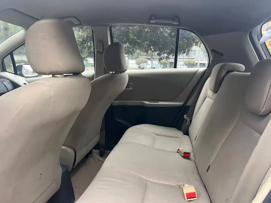 Yaris 1.6 E Auto Comfort