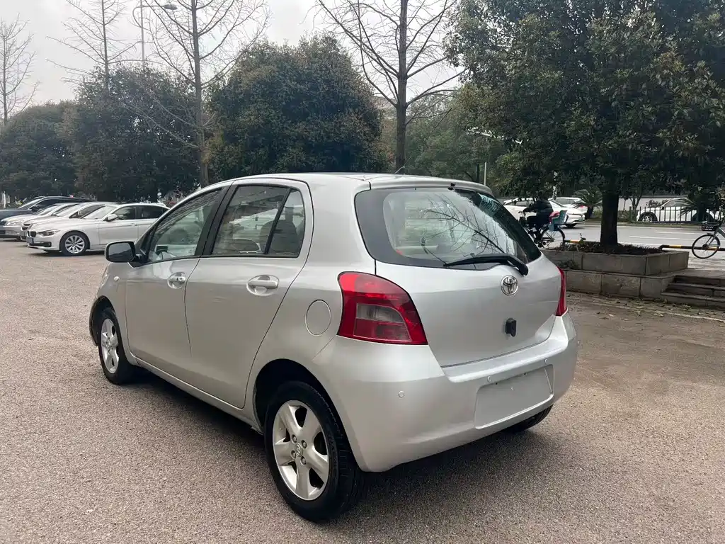 Yaris 1.6 E Auto Comfort